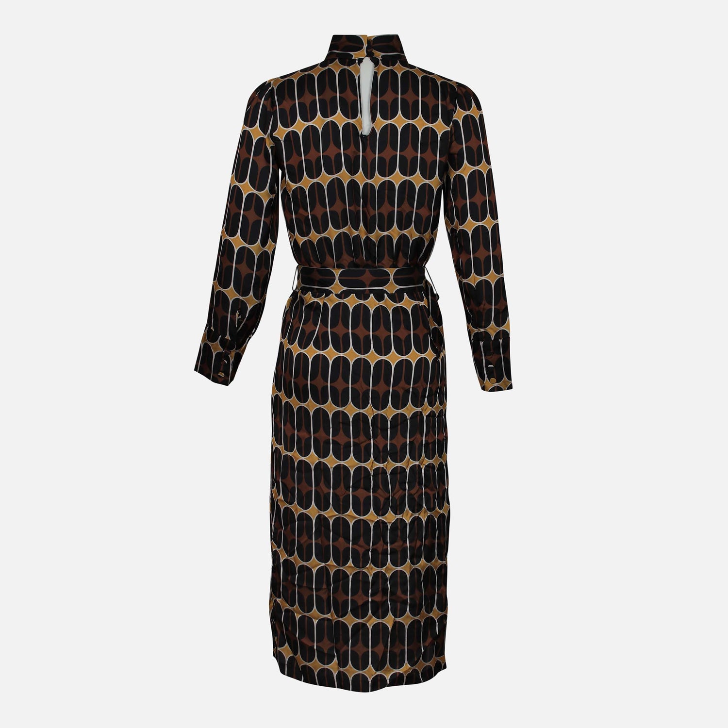 فستان نسائي