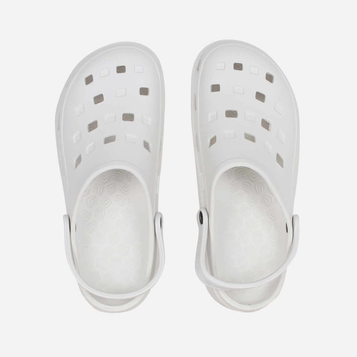 MEN CASUAL SLIP-ON CLOGS