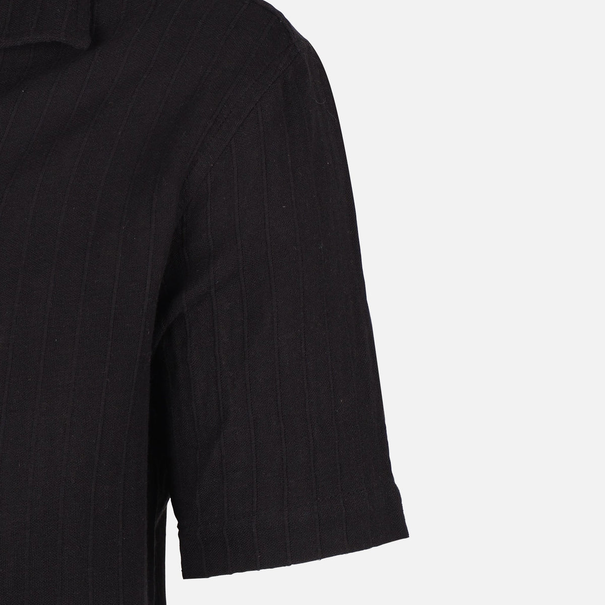 Men Woven Plain Short Sleeve Shirt
