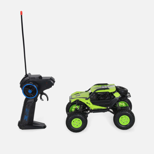 CAR WITH REMOTE CONTROLL