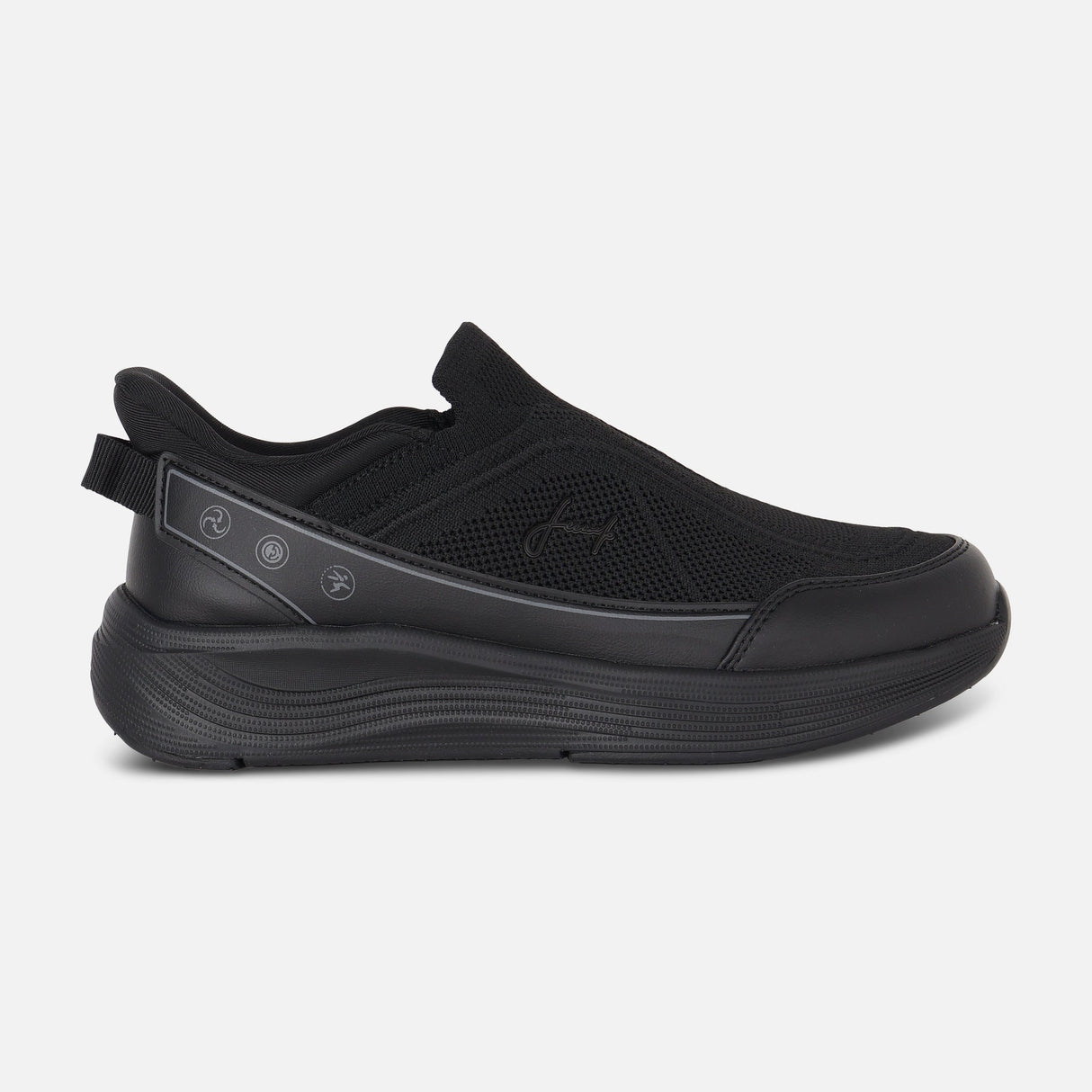 BOYS SPORTS SHOES
